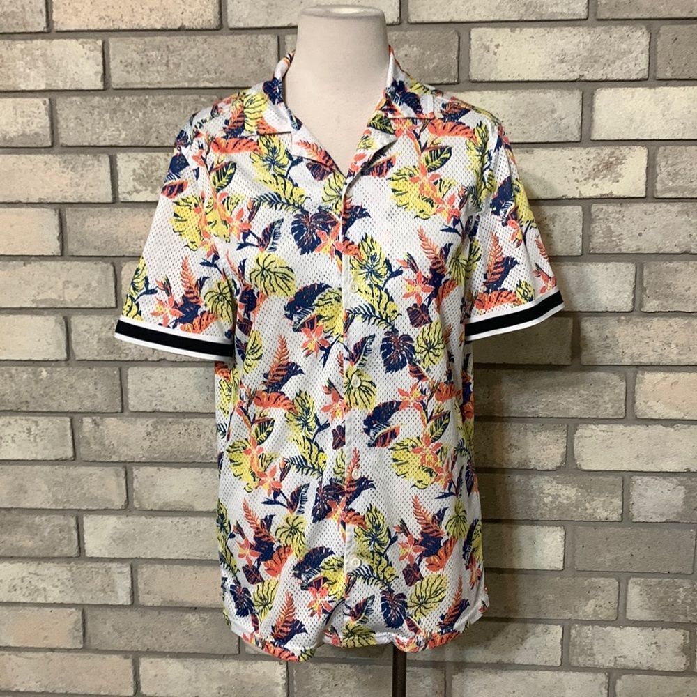 3for$20 men beach shirt small